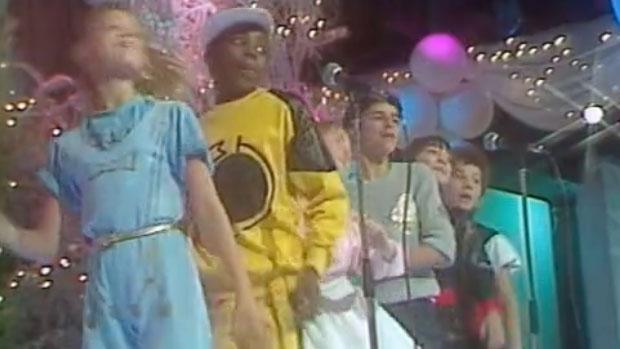 1984 Les Mini Stars Chantent Danse Autour De La Terre Ina